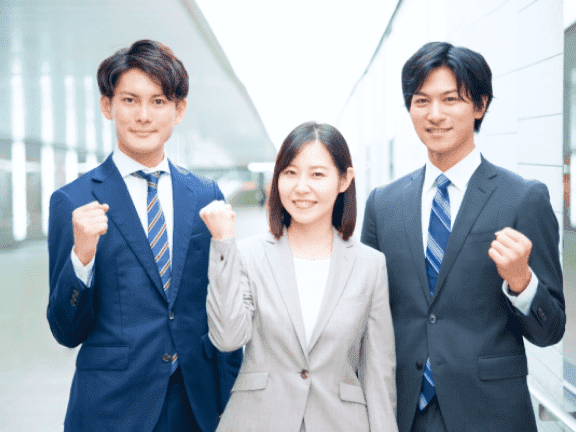 3人のこぶし